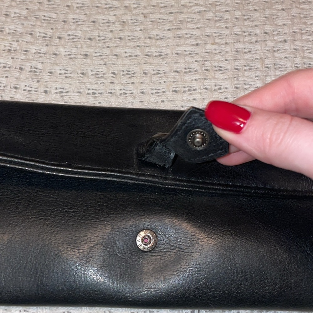 Victoria Secret Wallet - Picture 2 of 5